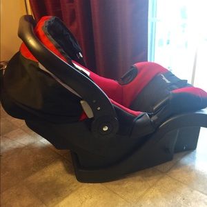 Eddie Bauer car seat and base!